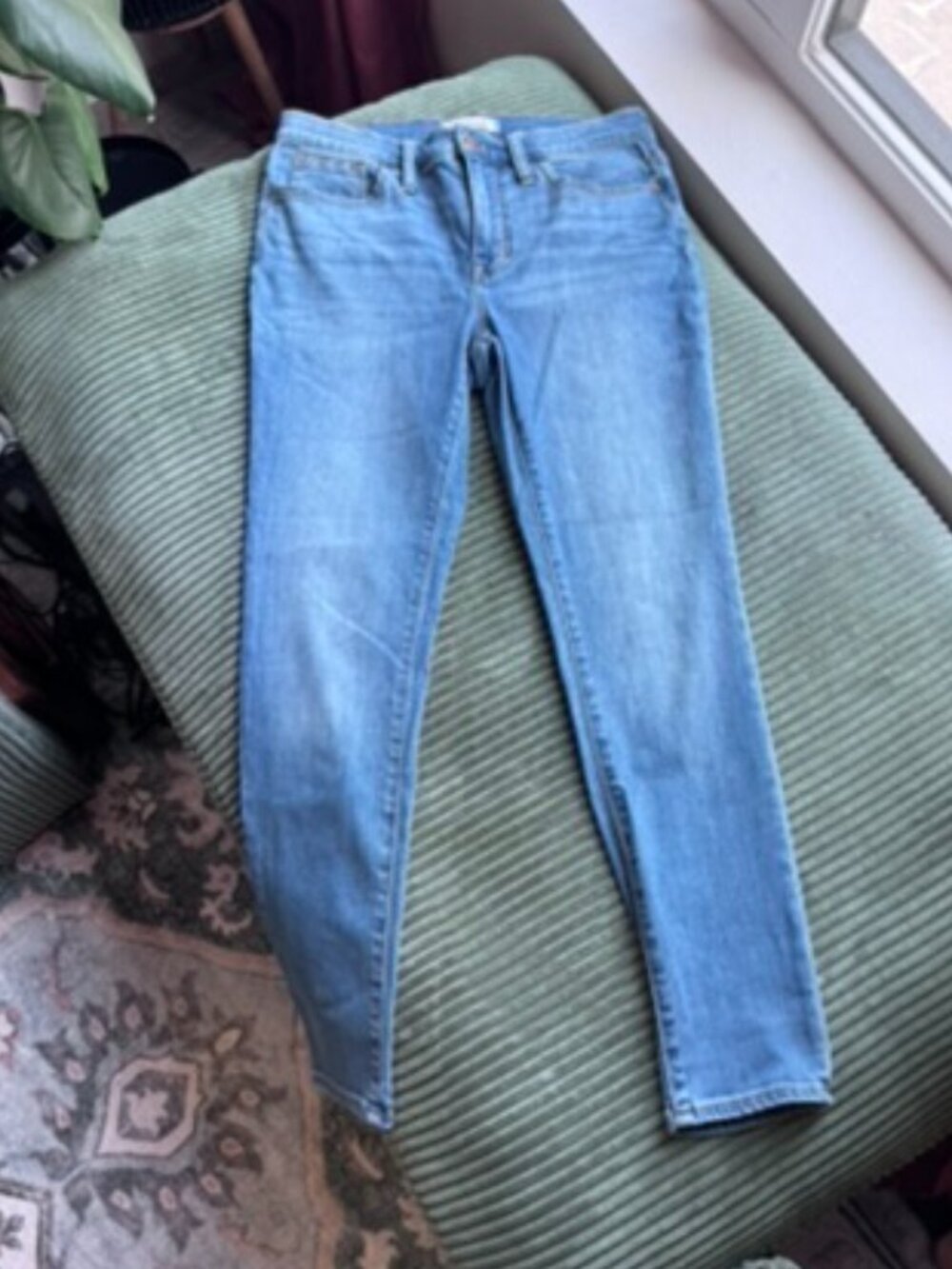 Madewell Skinny Jean Size 29 9" Mid Rise Skinny Medium Wash